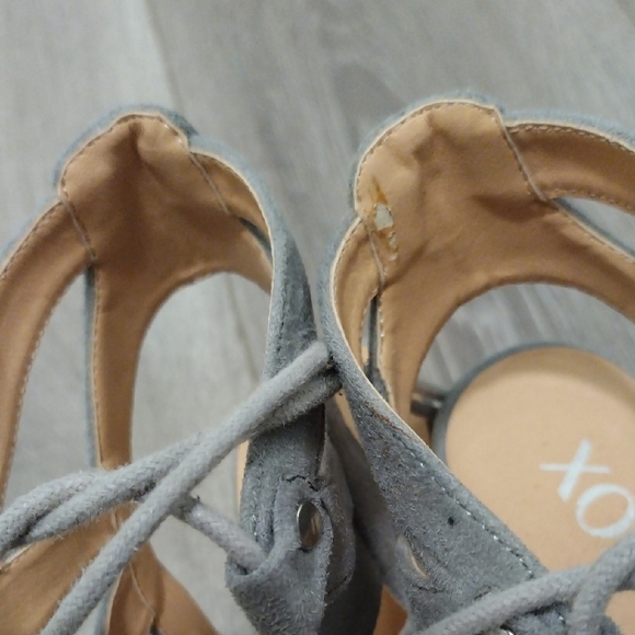 XOXO Balta Gray Strappy Heels - Picture 12 of 17